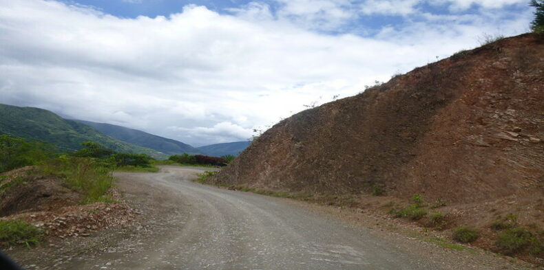 estrada da morte bolivia - curvas