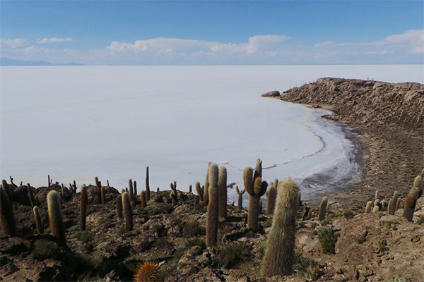 Uyuni Bolivia: 2019 Updated Information Guide: Bolivia Hop